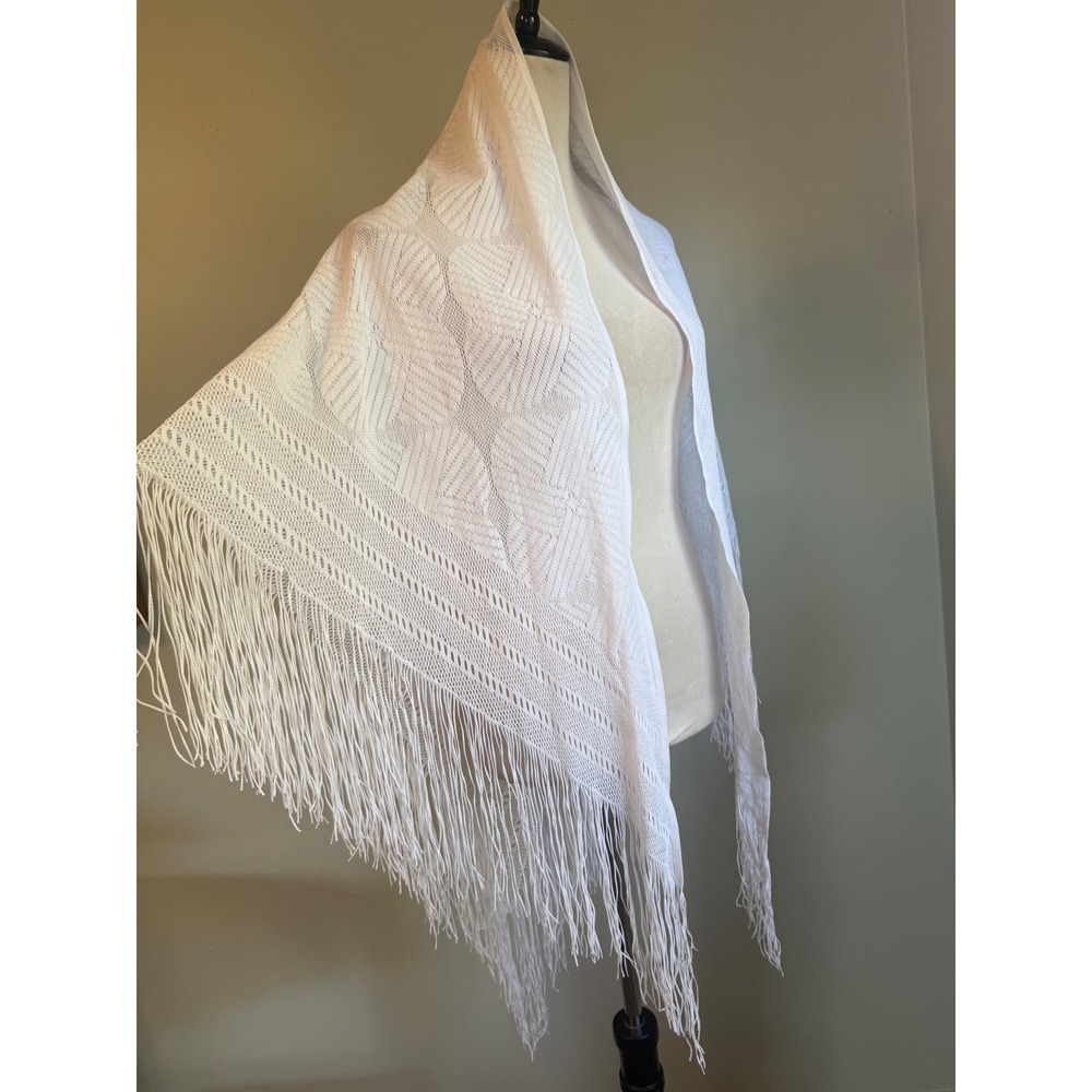 White Knit Triangle Shawl Fringe Pointelle boho dainty retro whimsi fairy y2k
